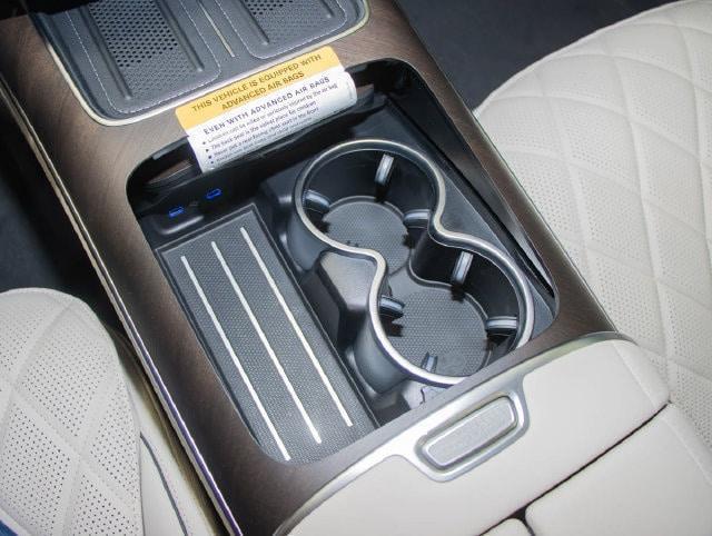 2027 Mercedes-Benz S-class - $140,677
