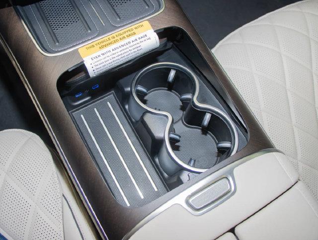 2027 Mercedes-Benz S-class - $140,300