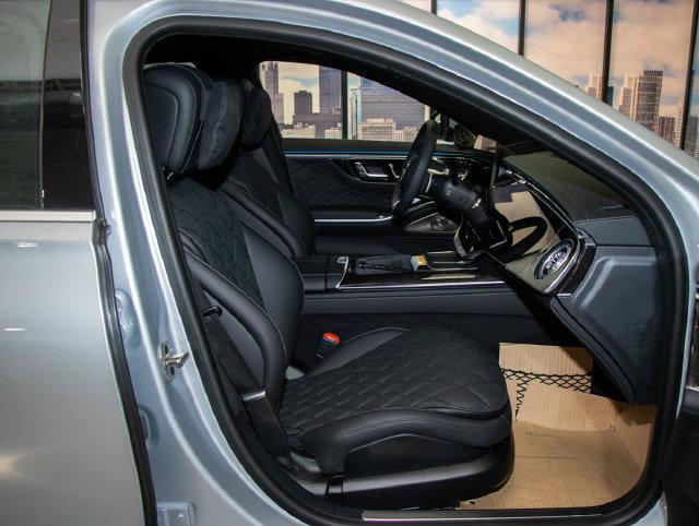 2027 Mercedes-Benz S-class - $141,557