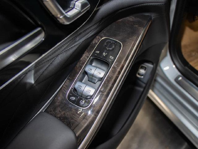 2027 Mercedes-Benz S-class - $141,557