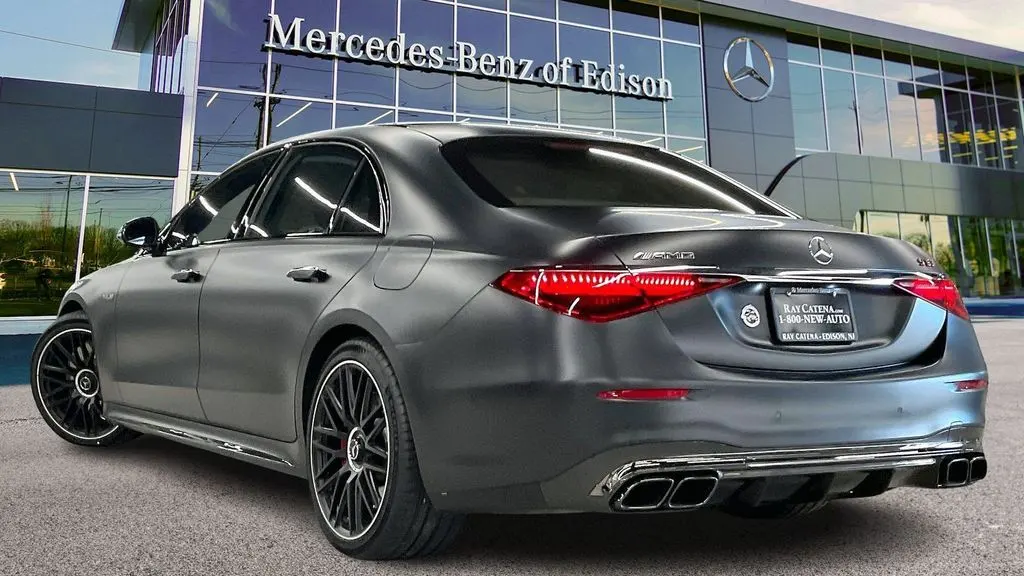 2025 Mercedes-Benz S-Class AMG S 63 E Performance