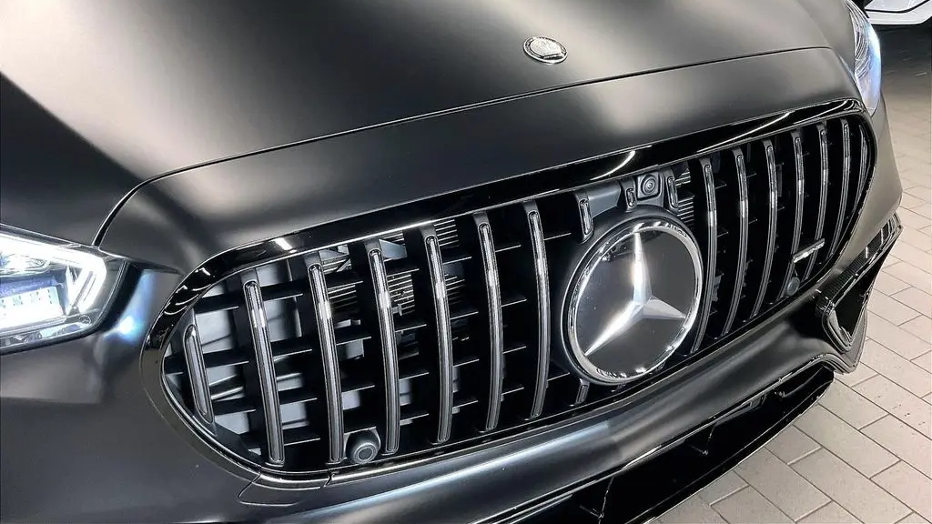 2025 Mercedes-Benz S-Class AMG S 63 E Performance
