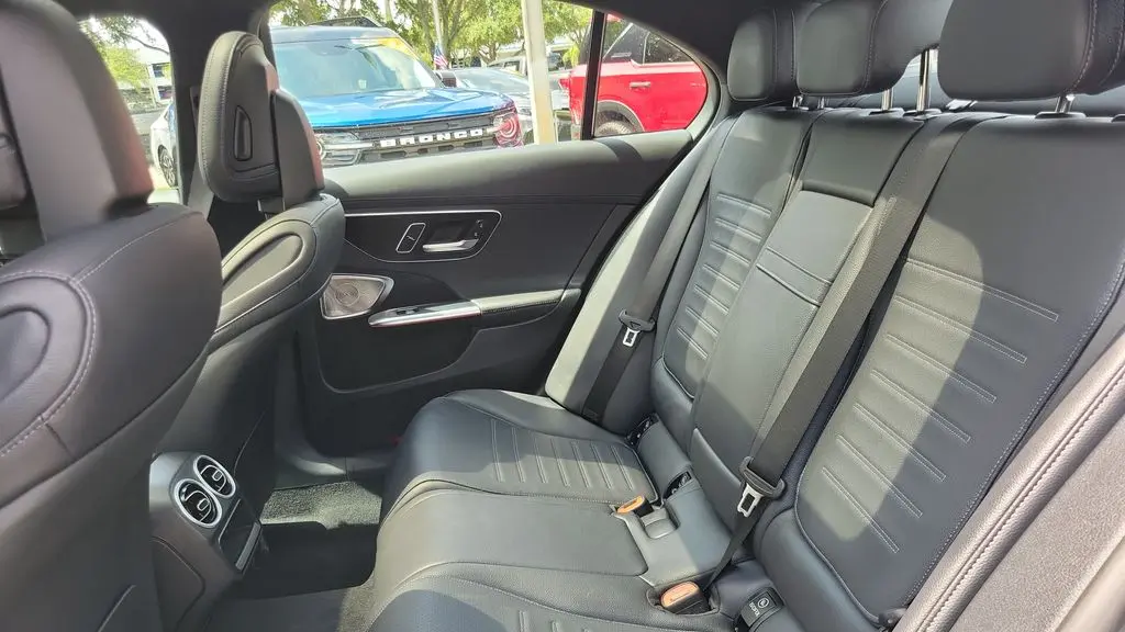 2025 Mercedes-Benz C-Class C 300