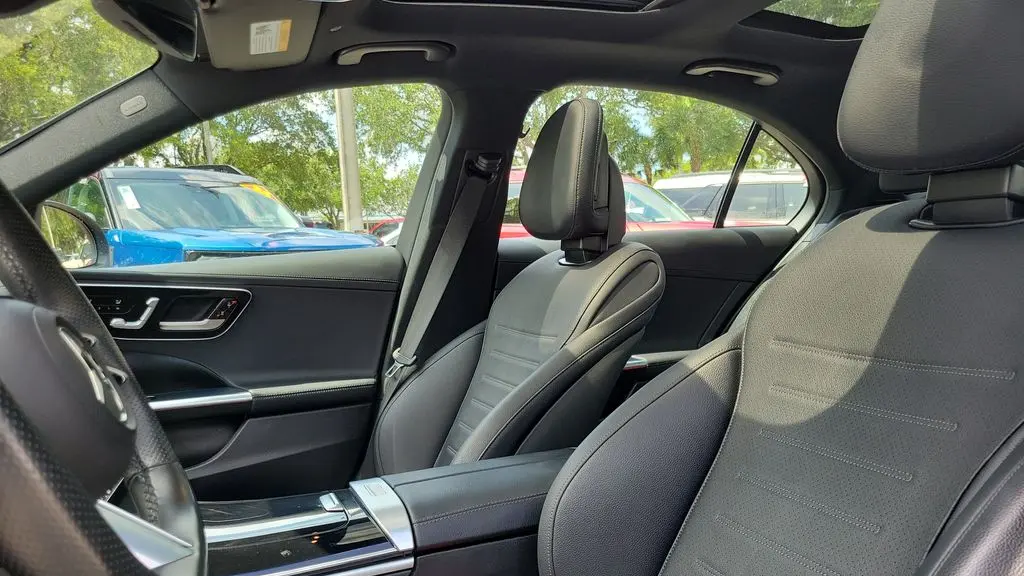 2025 Mercedes-Benz C-Class C 300