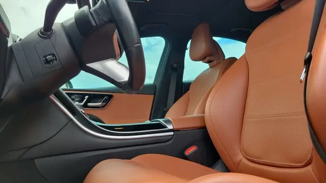 2023 Mercedes-Benz C-Class C 300