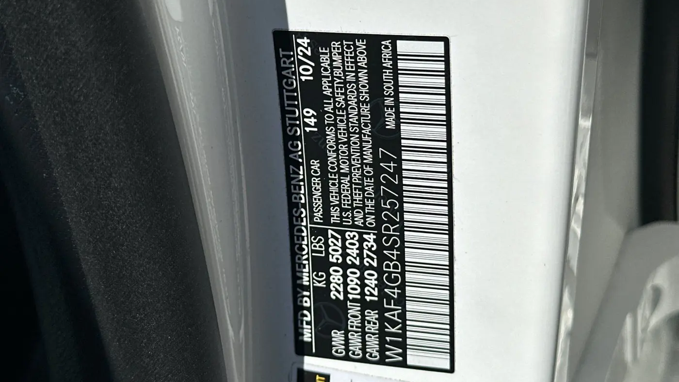2025 Mercedes-Benz C-Class C 300