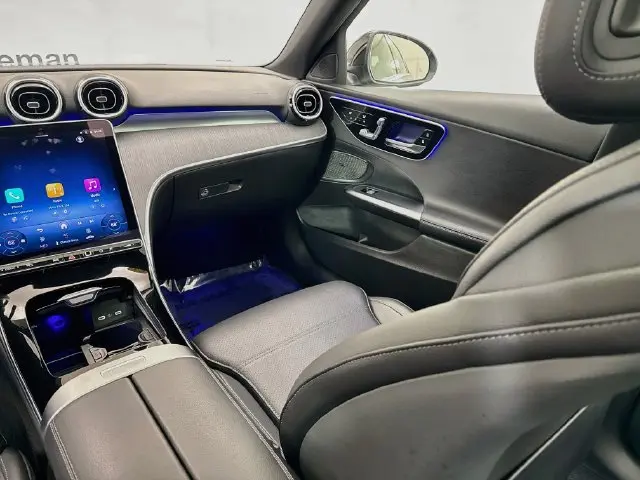 2025 Mercedes-Benz C-Class - $37,912