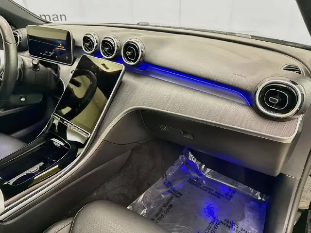 2025 Mercedes-Benz C-Class - $37,402