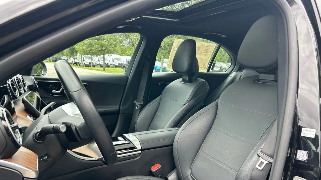 2025 Mercedes-Benz C-Class C 300
