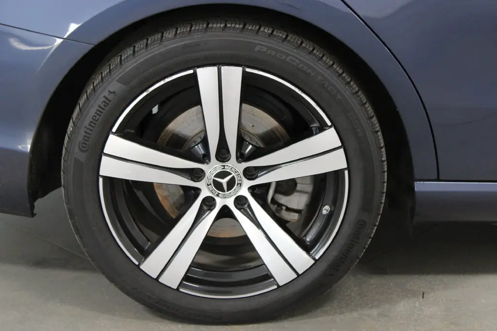 2024 Mercedes-Benz C-Class - $37,658