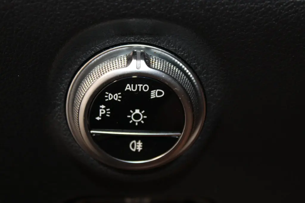 2024 Mercedes-Benz C-Class - $37,658