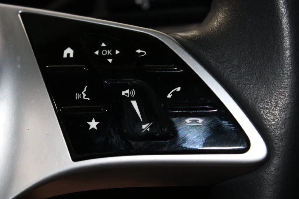 2024 Mercedes-Benz C-Class - $37,658