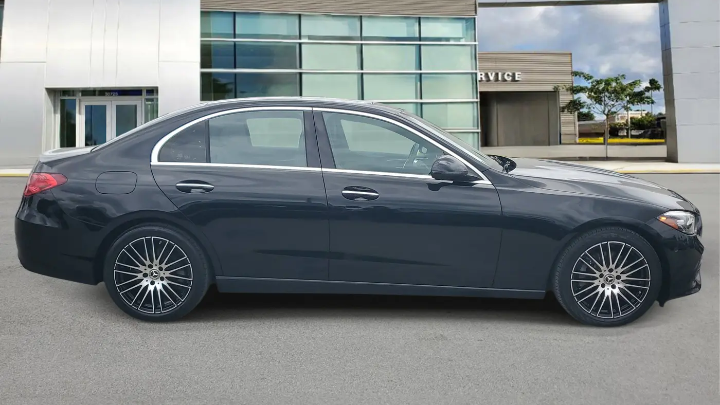 2025 Mercedes-Benz C-Class C 300