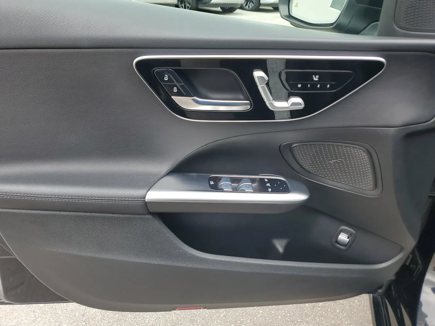 2025 Mercedes-Benz C-Class - $35,590