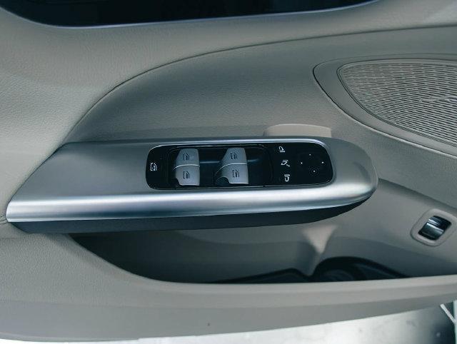 2026 Mercedes-Benz C-Class - $54,162