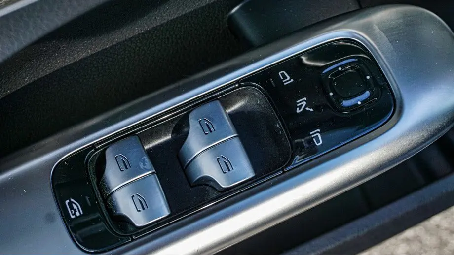 2024 Mercedes-Benz C-Class C 300 4MATIC