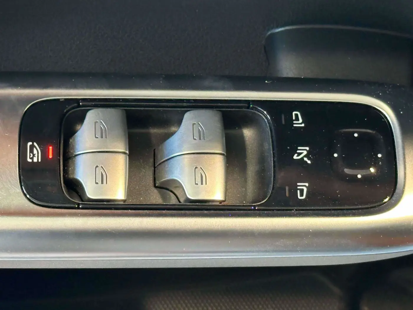 2025 Mercedes-Benz C-Class - $45,324