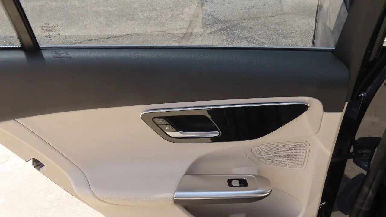 2023 Mercedes-Benz C-Class C 300 4MATIC