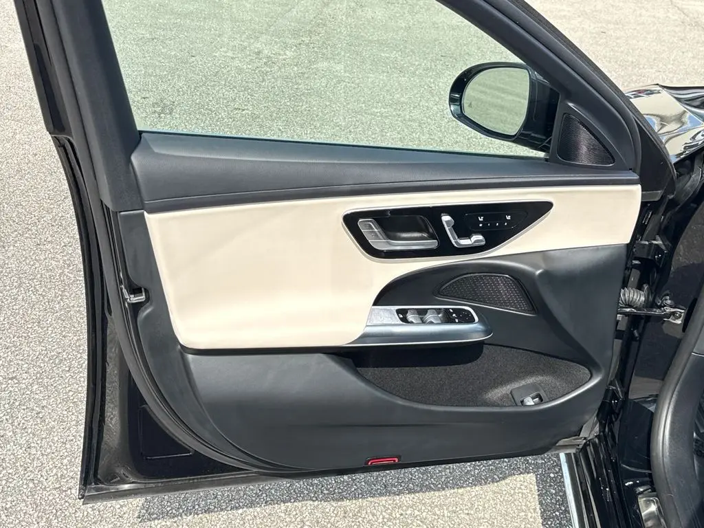 2025 Mercedes-Benz E-Class - $48,900