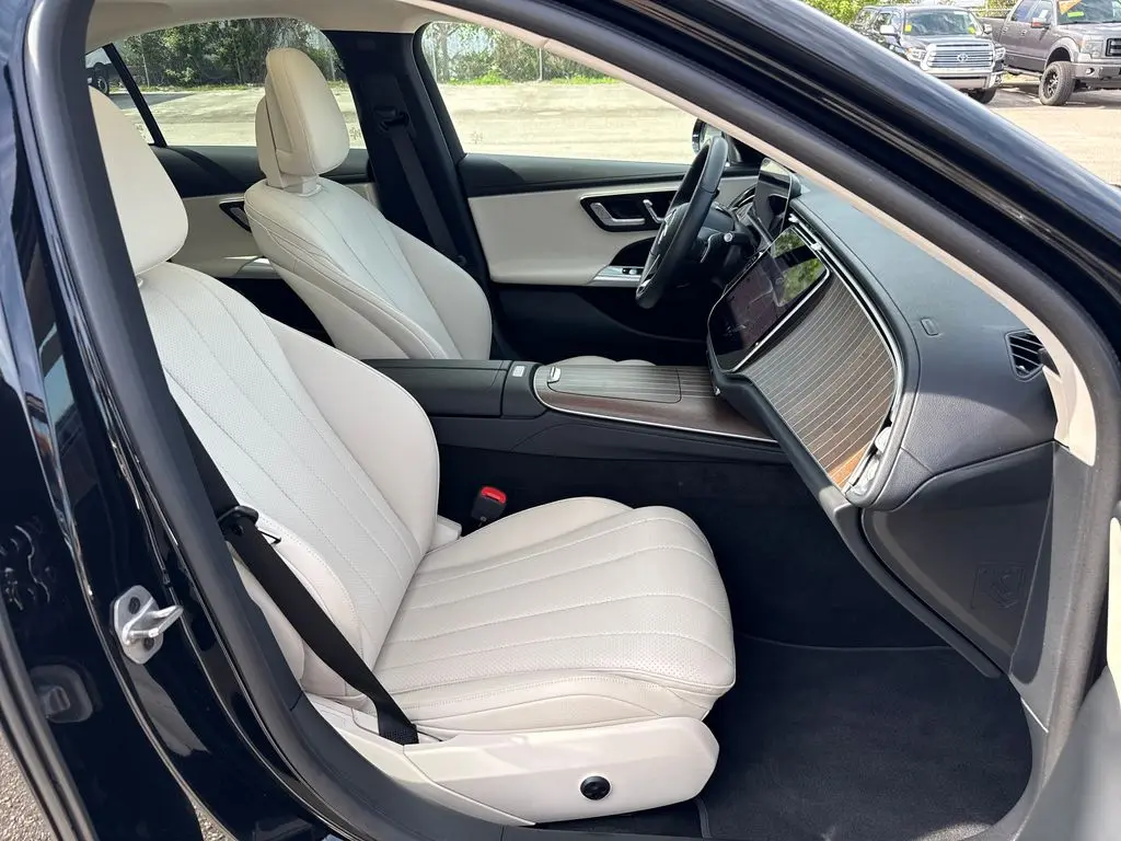 2025 Mercedes-Benz E-Class - $48,900