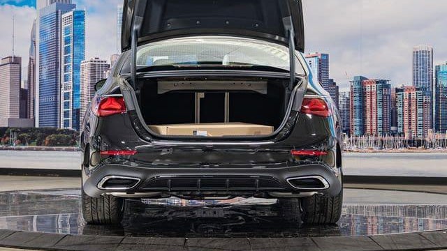 2026 Mercedes-Benz E-Class E 350 4MATIC