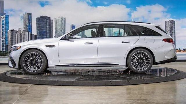2026 Mercedes-Benz E-Class AMG E 53 HYBRID