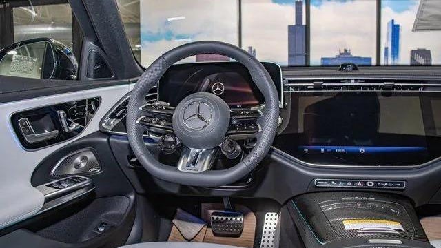 2026 Mercedes-Benz E-Class AMG E 53 HYBRID