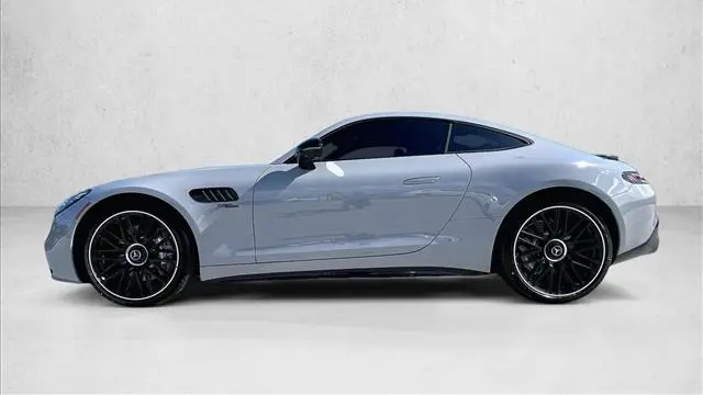 2025 Mercedes-Benz AMG GT 43