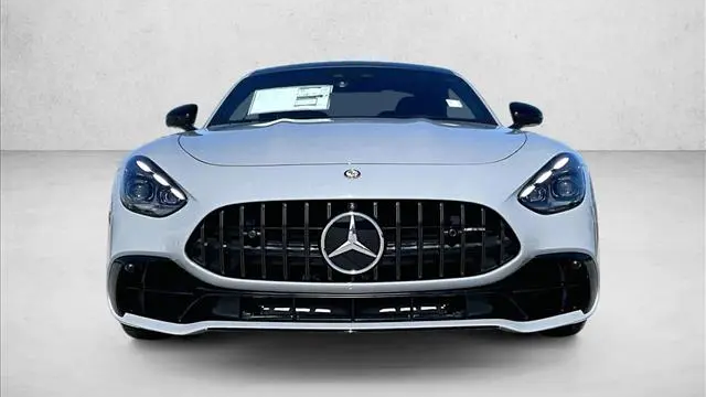 2025 Mercedes-Benz AMG GT 43