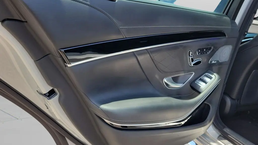 2020 Mercedes-Benz S-Class AMG S 63