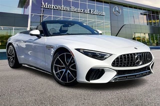 2022 Mercedes-Benz SL-Class with Manufaktur Moonlight White Metallic Exterior