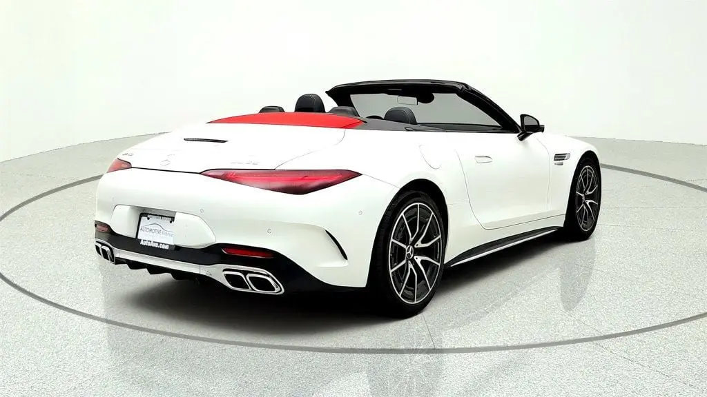 2023 Mercedes-Benz SL-Class - $75,295