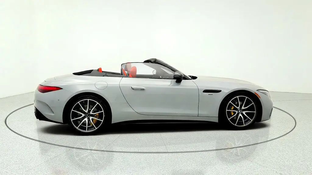 2022 Mercedes-Benz SL-Class - $72,995