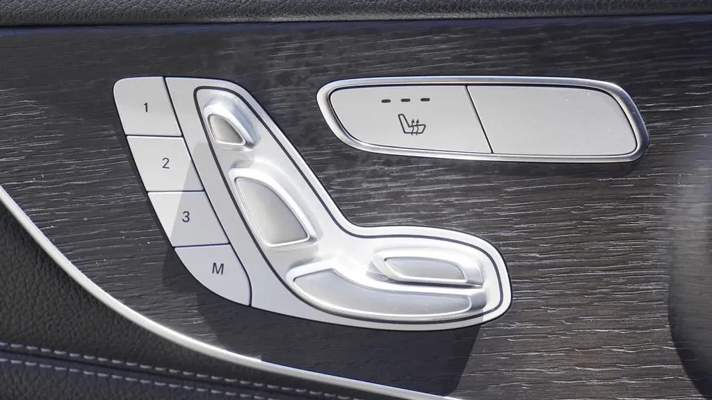 2021 Mercedes-Benz C-Class C 300