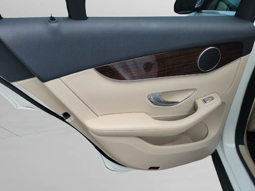 2021 Mercedes-Benz C-Class - $18,999