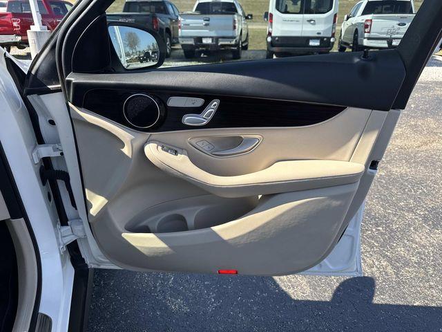 2022 Mercedes-Benz C-Class - $23,454