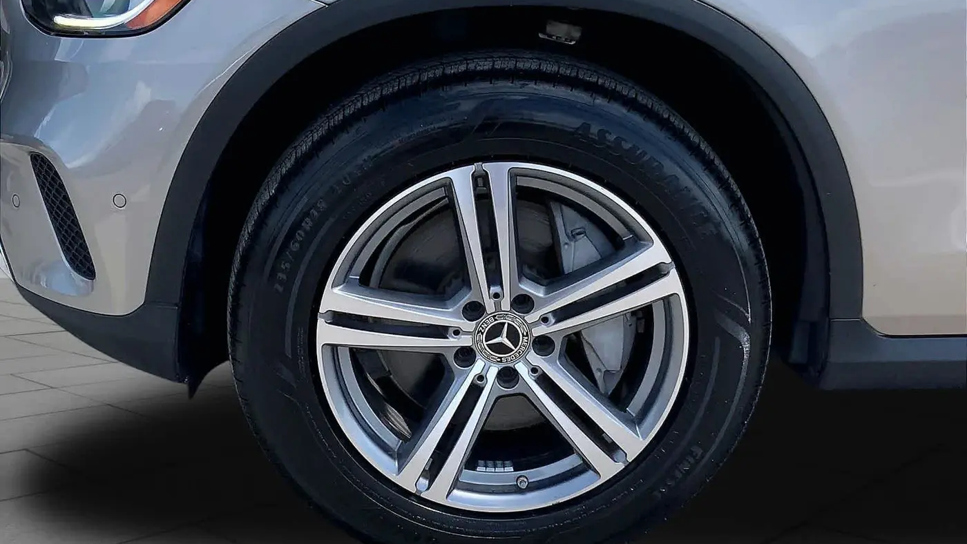 2021 Mercedes-Benz GLC GLC 300