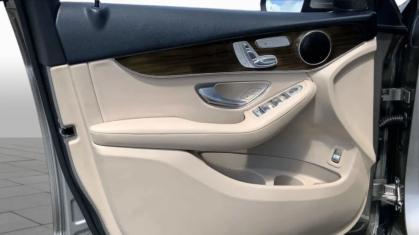 2021 Mercedes-Benz GLC GLC 300