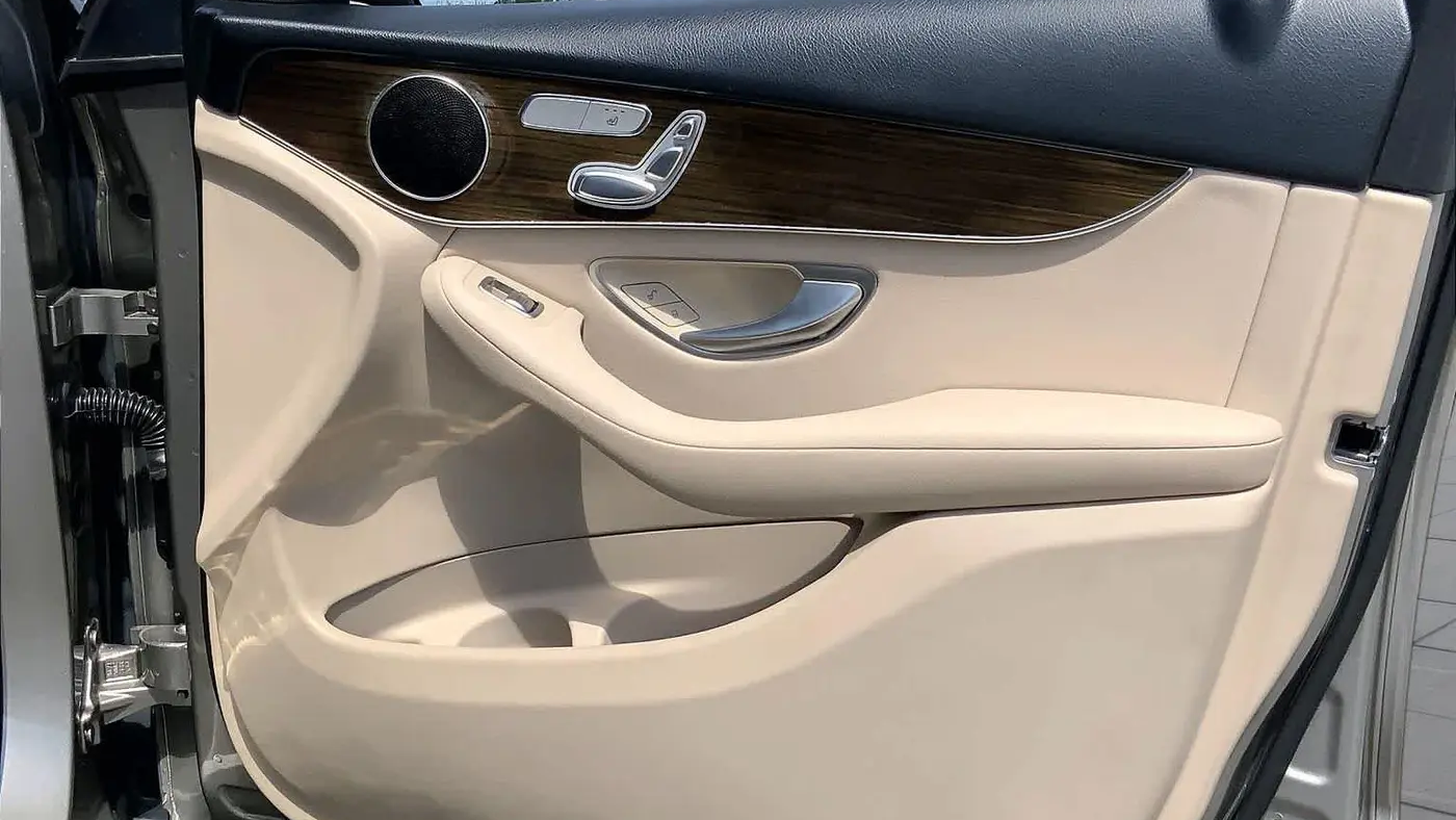 2021 Mercedes-Benz GLC GLC 300