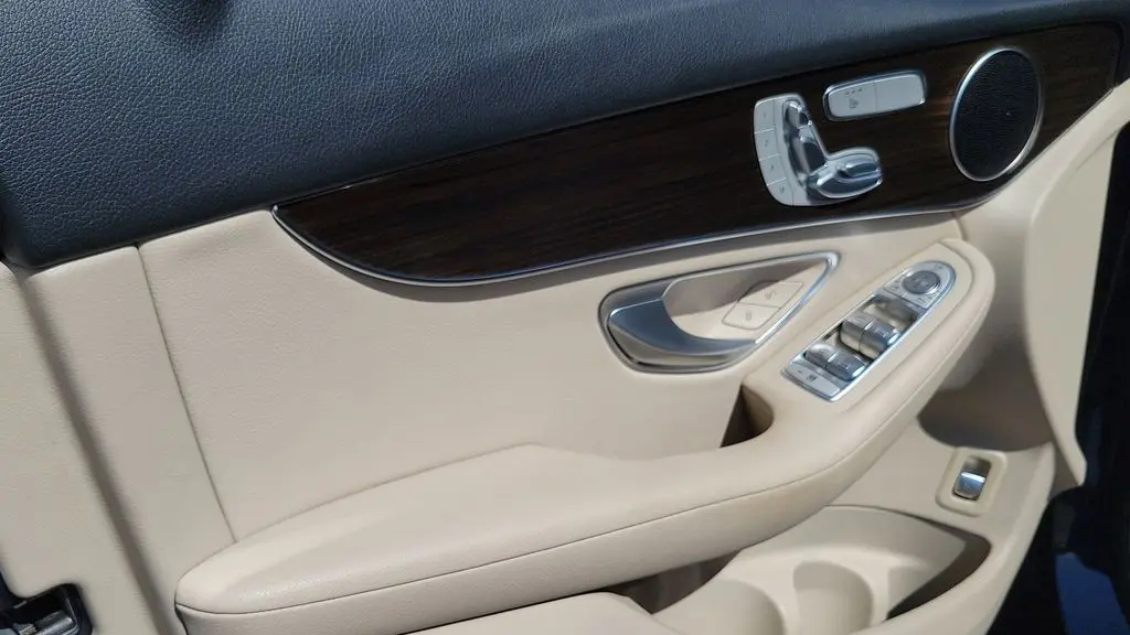 2022 Mercedes-Benz GLC GLC 300