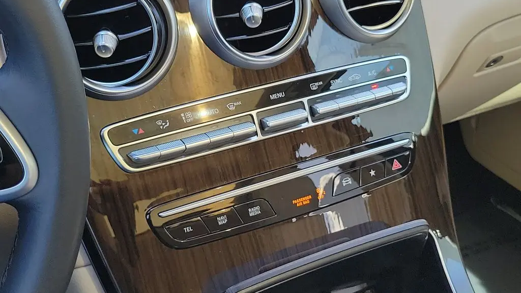 2022 Mercedes-Benz GLC GLC 300