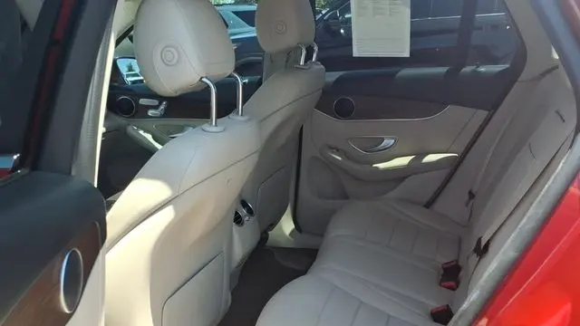 2022 Mercedes-Benz GLC GLC 300