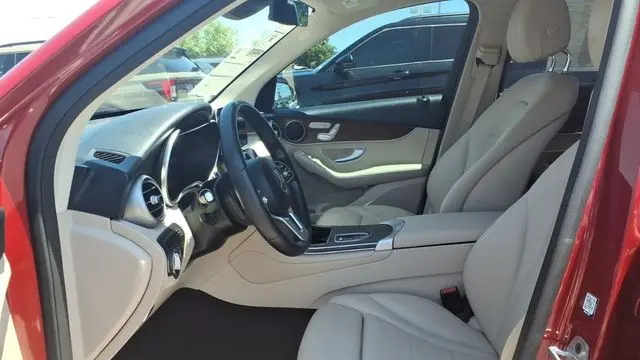 2022 Mercedes-Benz GLC GLC 300