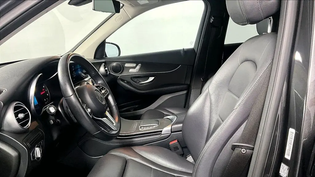 2021 Mercedes-Benz GLC GLC 300