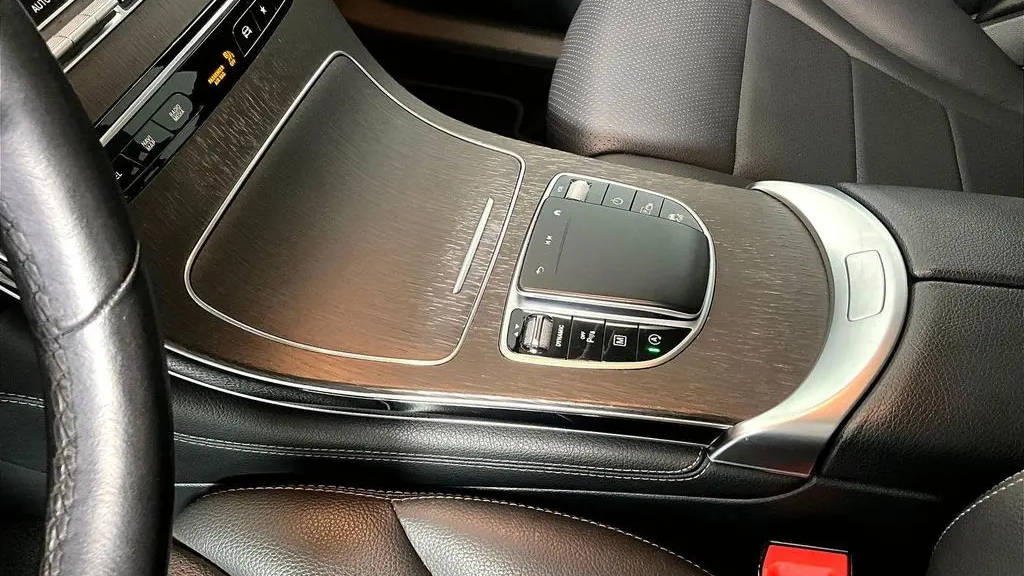 2021 Mercedes-Benz GLC GLC 300