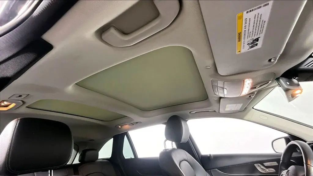 2021 Mercedes-Benz GLC GLC 300