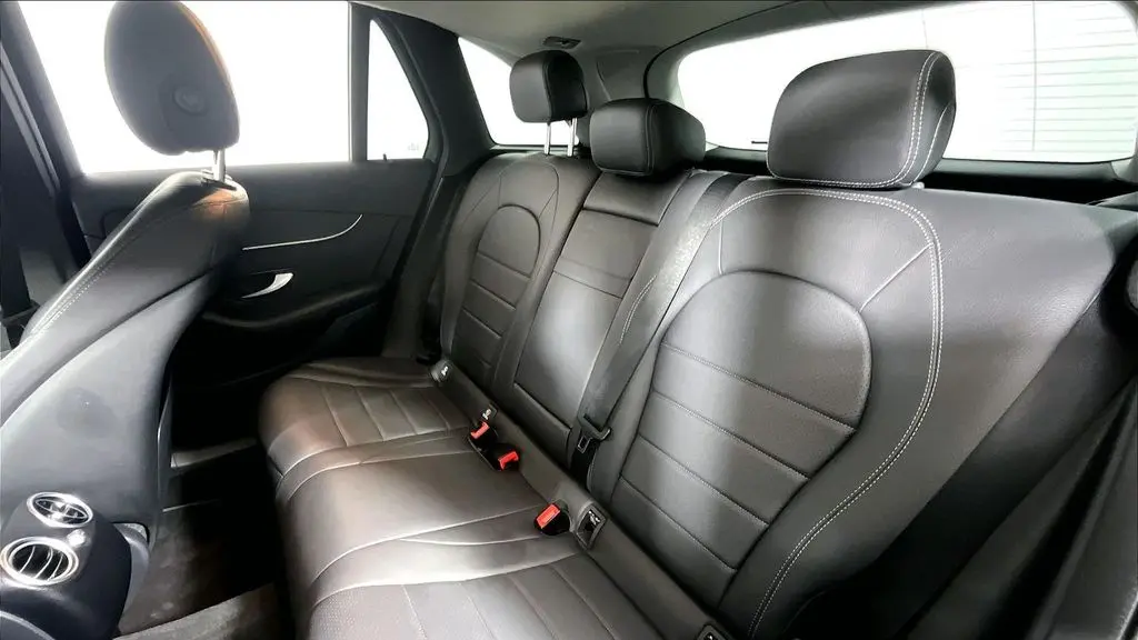 2021 Mercedes-Benz GLC GLC 300