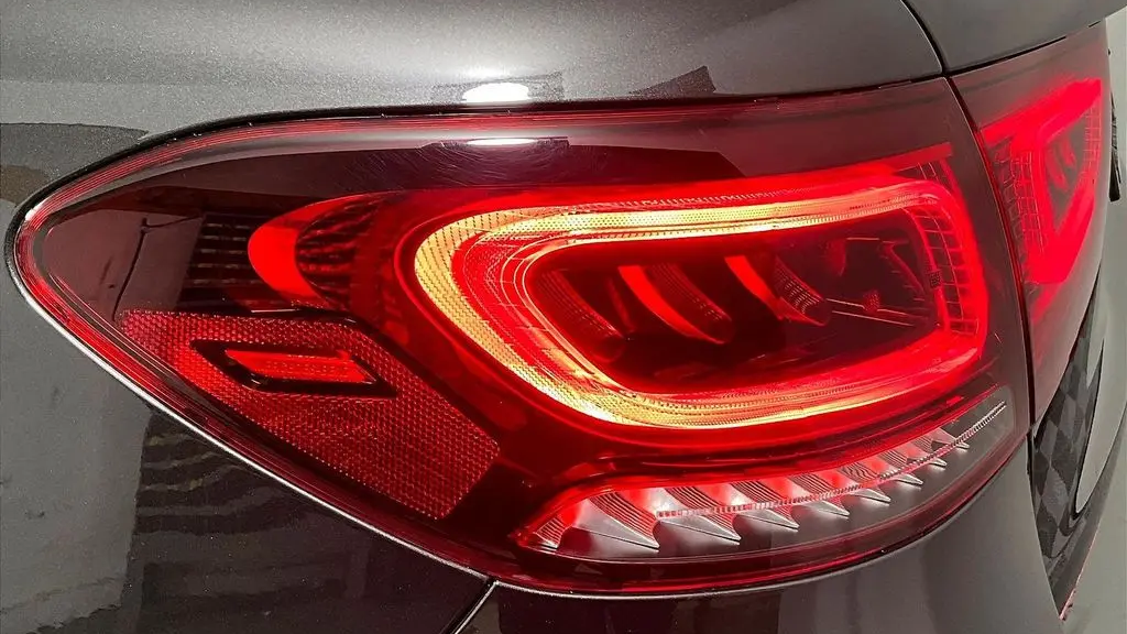 2021 Mercedes-Benz GLC GLC 300