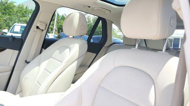 2021 Mercedes-Benz GLC GLC 300