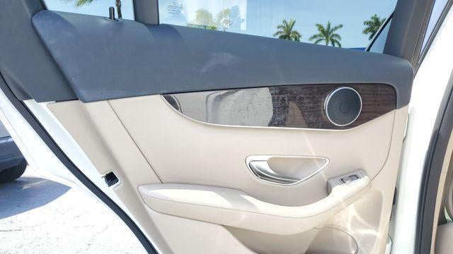 2021 Mercedes-Benz GLC GLC 300
